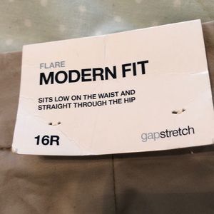 GAP women’s 16R pants Flare modern fit khaki